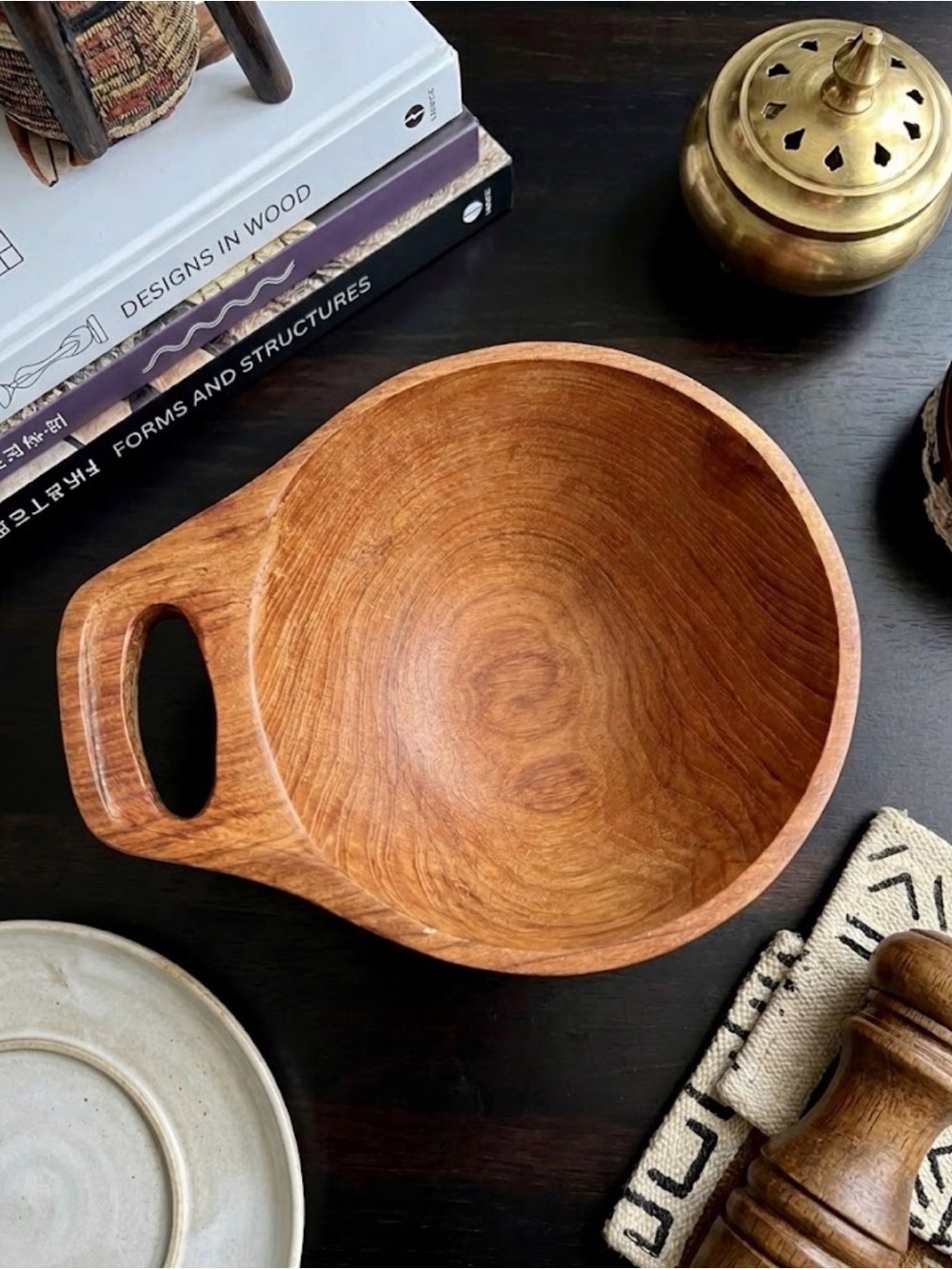 🌿 hand carved wooden bowl 🌿